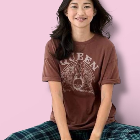 American Eagle Outfitters Cocoa Brown Tee - Picture 2 of 9